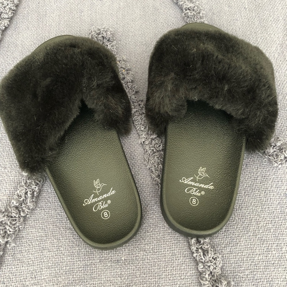 Fuzzy Fur Slides - image 5